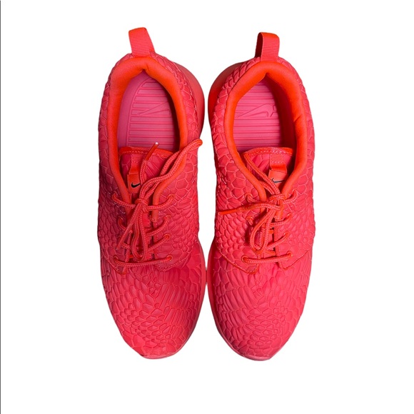 Nike Woman’s Roshe One DMB Running Trainers Crimson Color Size 8 - Picture 5 of 7